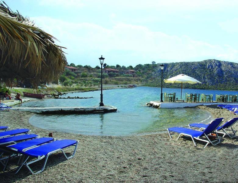 Hotel Mantas Bay Loutráki Exteriér fotografie