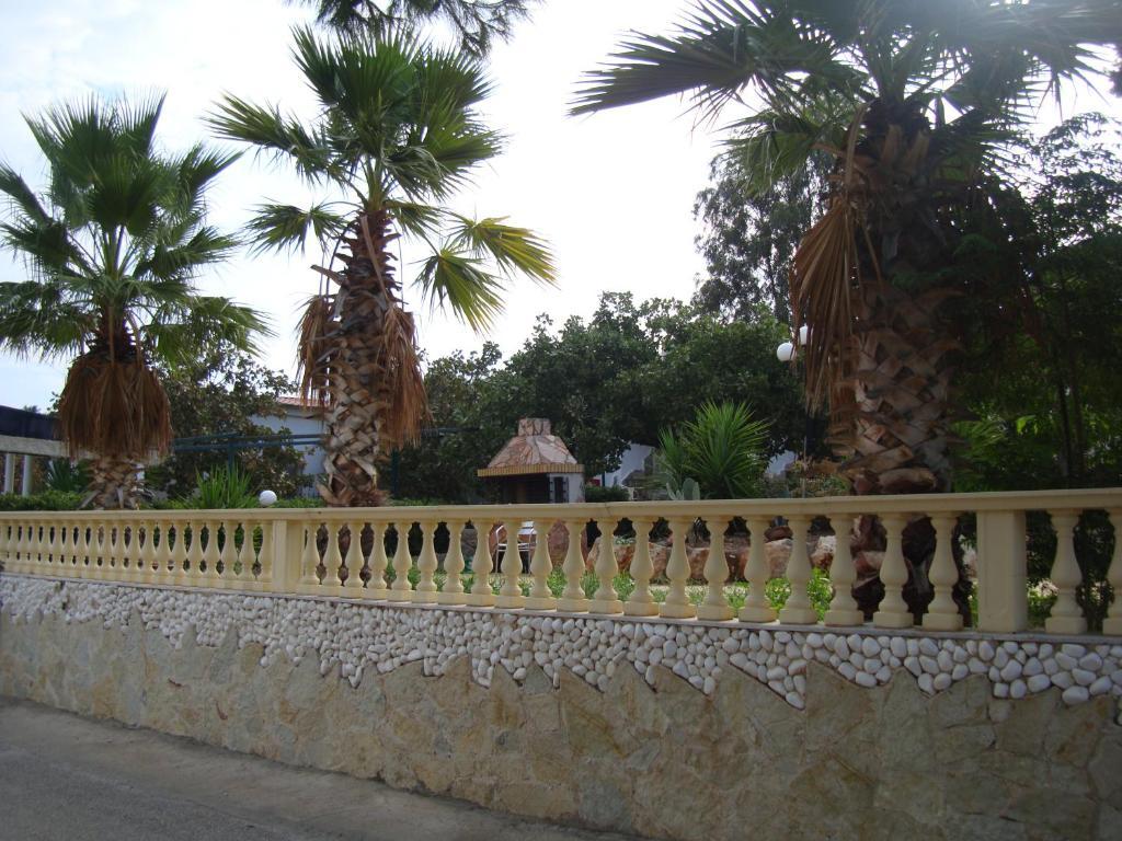 Hotel Mantas Bay Loutráki Exteriér fotografie